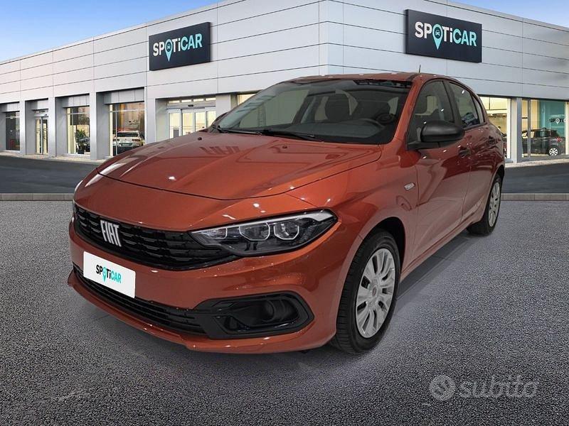 Fiat Tipo (2015-->)