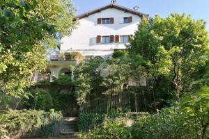 VILLA SINGOLA A SOVICO