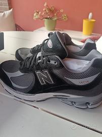 scarpe New Balance 2002R NUOVE 42.5