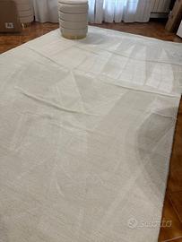 Tappeto colore Bianco/ Panna misure 1.93 x 3.00