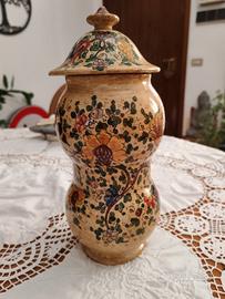 vaso d'arredo dipinto a mano di GUBBIO