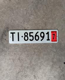 Targa anteriore auto Svizzera