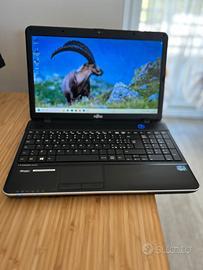 Notebook Fujitsu A512