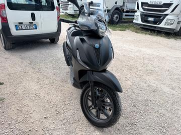 Piaggio beverly 400 S