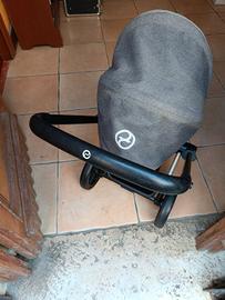 passeggino giocattolo cubex 