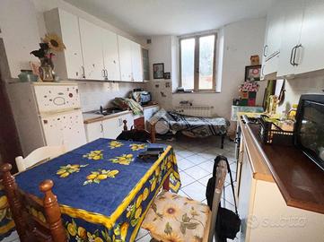 CASA INDIPENDENTE A PRATO