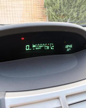 Toyota Yaris 1.4 D-4D Automatica 2008 - 192.000km