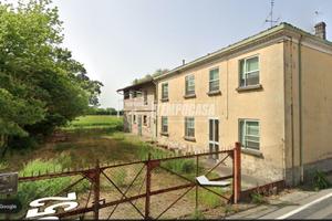 TERRENI EDIFICABILI CON FABBRICATI DA DEMOLIRE 180