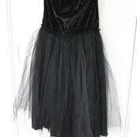 Vestito Nero Tulle senza spalline