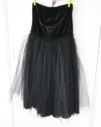 Vestito Nero Tulle senza spalline