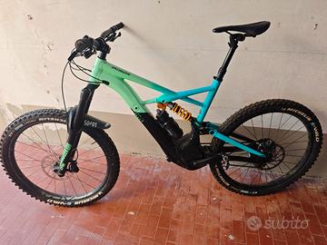 MTB elettrica specialized kenevo xl