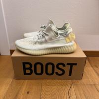 Yeezy Boost 350 V2 Light US 12 EU 46 2/3 nuove