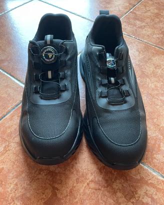 Scarpe Antifortunistiche Nere