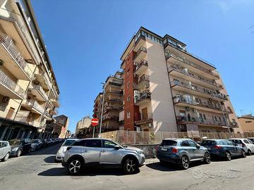 Appartamento di 115 m² con 4 locali a Catania