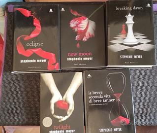 Libri fantasy e vampiri ( Twilight , ecc)
