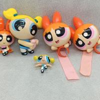 Lotto 5 personaggi Superchicche