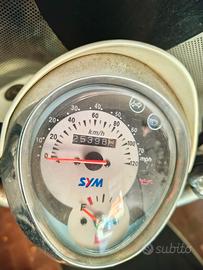 sym mio 100