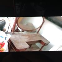 toeletta antica con specchio 