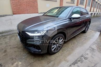 AUDI SQ8 TFSI quattro tiptronic sport attitude