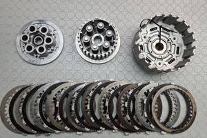 CAMPANA FRIZIONE APRILIA RSV 1000 2001 2002 mille