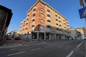 2 LOCALI A CARIGNANO