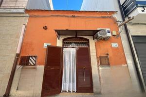 CASA DI CORTE A CERIGNOLA