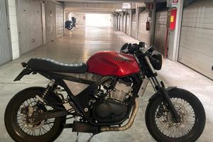 Honda cafe racer