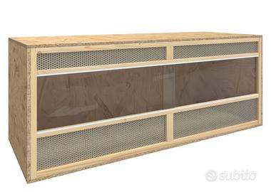 Terrario realizzato a mano