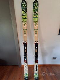 SCI ALPINISMO VOLKL AMAK + ATTACCHI