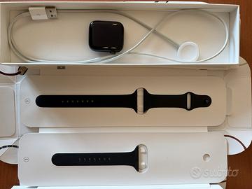 Apple Watch Series 6 - 44mm, NON FUNZIONANTE