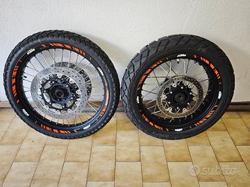 cerchi KTM 890