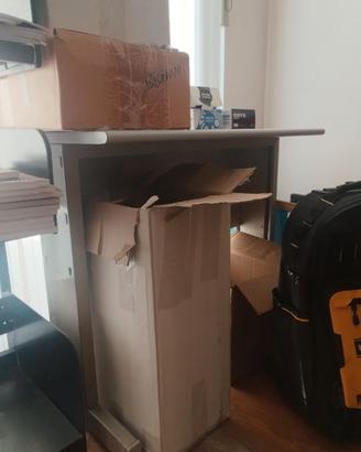 Mobili da ufficio / scaffalature / vario