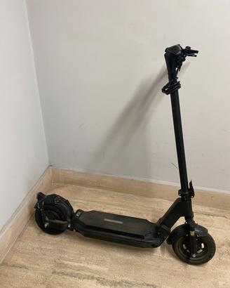 Monopattino elettrico Oz-o