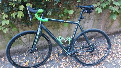 bicicletta ciclocross