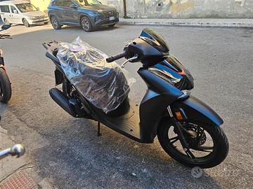 Honda SH 125 SH125 sporty bauletto parabrezza
