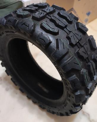 Pneumatico fuoristrada per monopattino elettrico