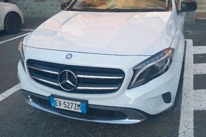 Mercedes gla