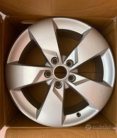 Cerchi in lega Audi Q2 Q3 A1 A3  A4 A6 TT TTS