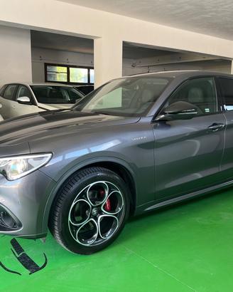 Alfa Romeo Stelvio 2.2 Turbodiesel 210 CV AT8 Q4 V