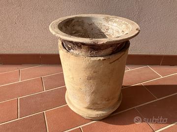 Vaso wc antichissimo in terracotta