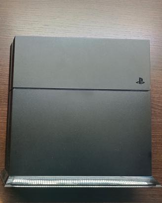 PS4 modello CUH-1216A