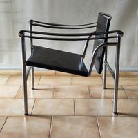 lc1 le courbisier Cassina 