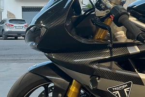 Triumph Daytona 765 r Moto2