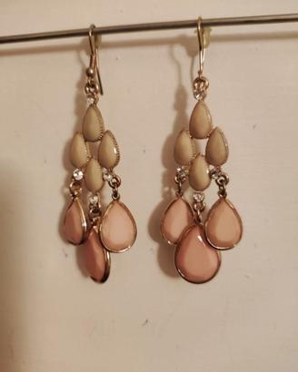 Orecchini chandelier Bijou Brigitte rosa chiaro