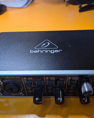 SCHEDA AUDIO DA STUDIO BEHERINGER UMC204HD