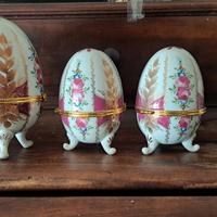 set di uova in ceramica decorata