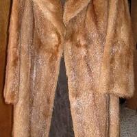 Giacca di pelliccia di castoro visonato marrone ch