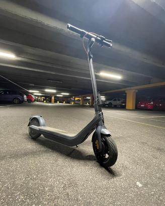 Monopattino elettrico ninebot e2pro
