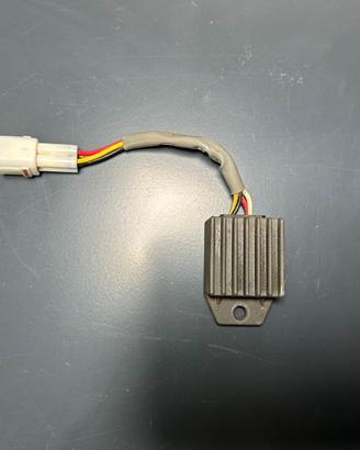 REGOLATORE TENSIONE KTM HUSQVARNA 125 250 300 450