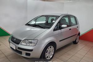 FIAT Idea 1.4 16v Dynamic 6m